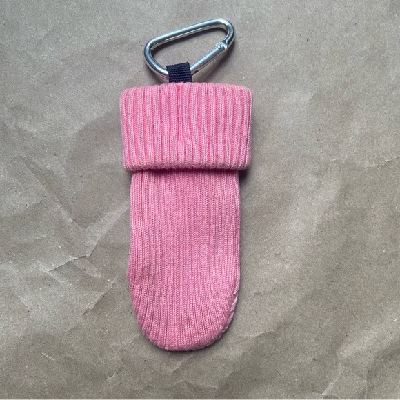 Two Mobile Phone Knitted Cases and a Mobile Phone Ring Stent - Picture 4 of 6